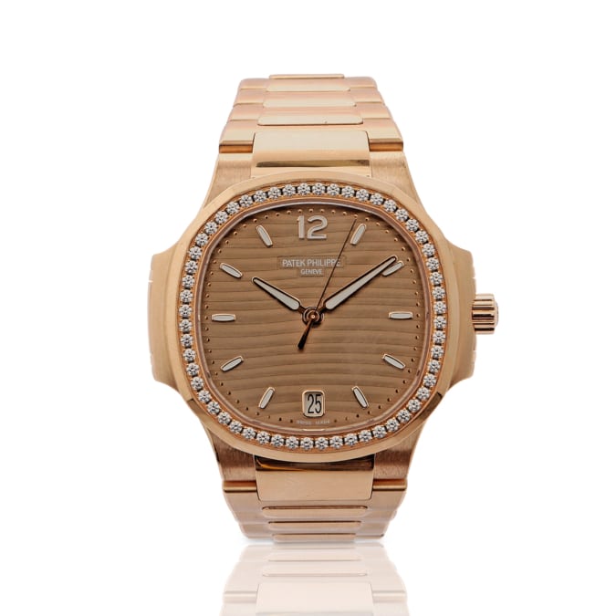 Patek Philippe Nautilus 7118/1200R rose gold, brown dial, diamond bezel. Front of watch.